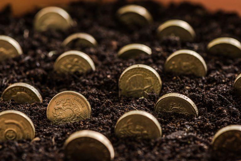 UK’s Q2 GDP surges, but stagnation is predicted for the future