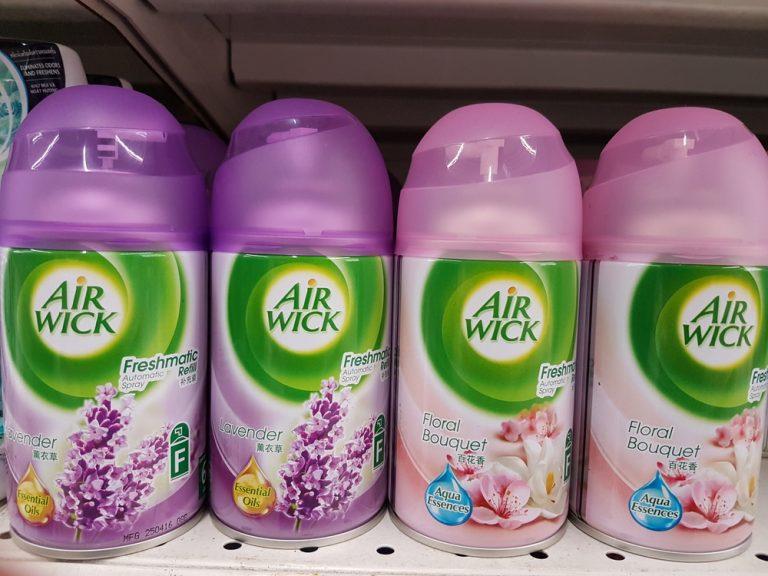 Reckitt Benckiser shares tumble despite sales growth