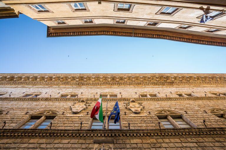 Italian budget will not be revised despite EU clash