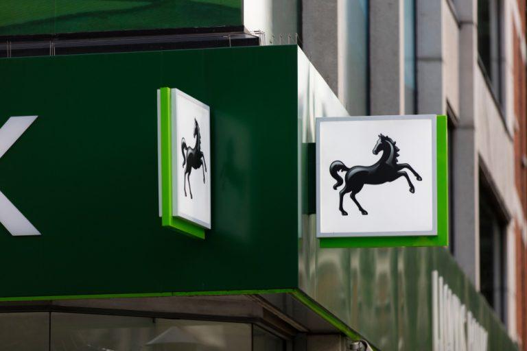 Lloyds share price slides with other banks, hits 2-year low