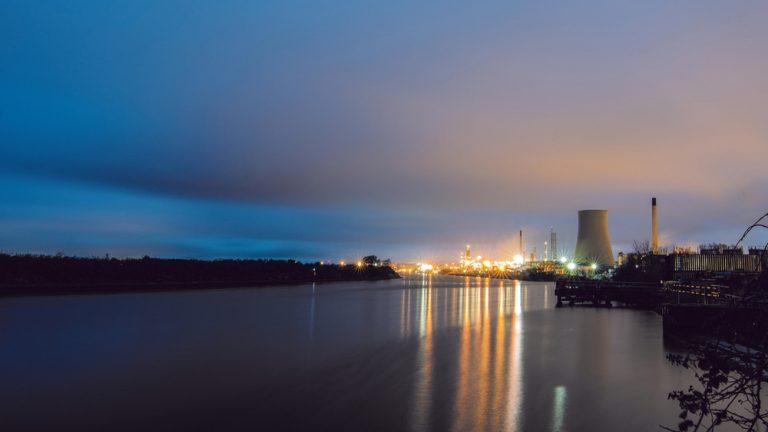 Angus Energy dips with suspension of well tests