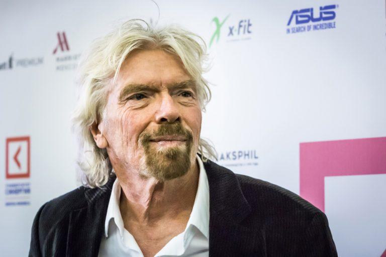 Richard Branson: Hard-Brexit would be a “disaster”