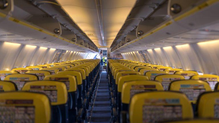 Ryanair investor rating upgraded with Laudamotion takeover