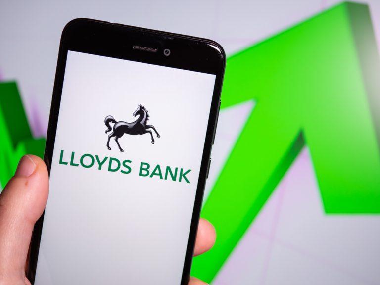 Lloyds’ new app feature allows customers to see accounts with rivals