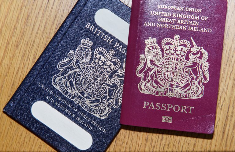 De La Rue issues profit warning causing shares to sink