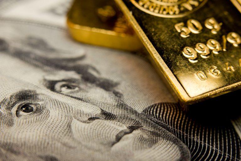 Gold prices steady as trade war doubts persist