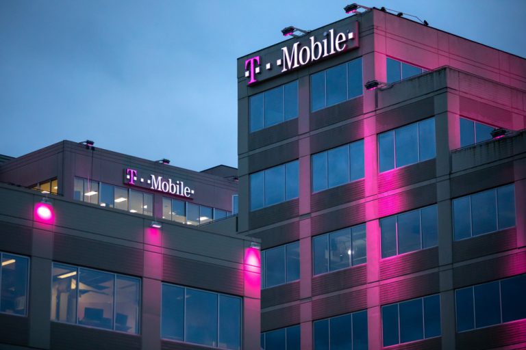 Merger talks between T-Mobile and Sprint gain momentum