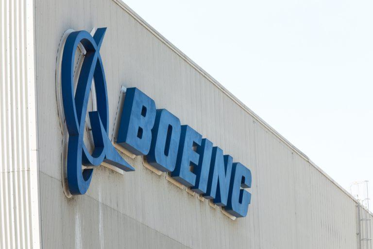 Boeing shares crash on the news of an FAA grounding order