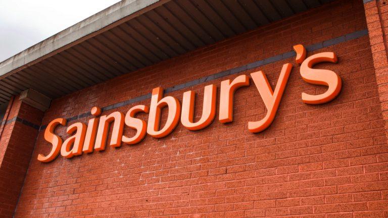 Sainsbury’s shares dip 1% as quarterly sales fall