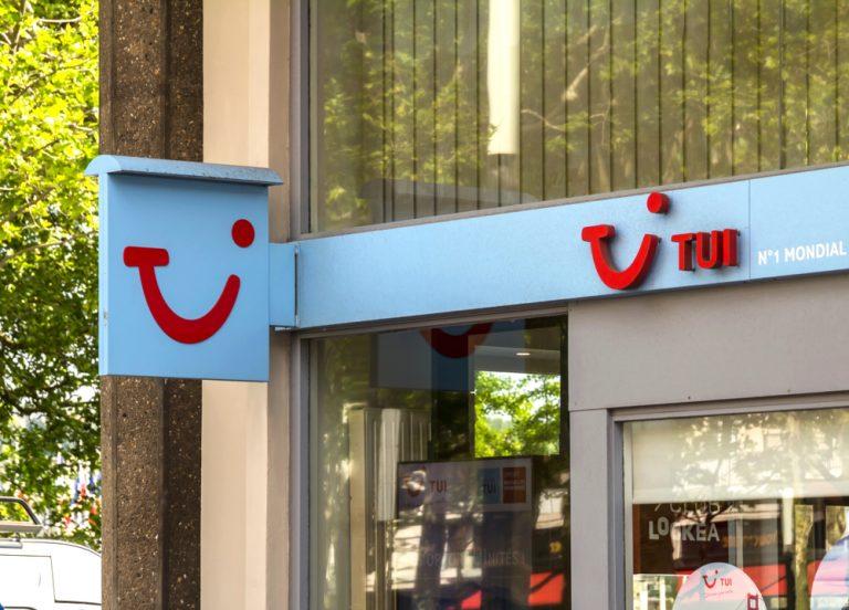 TUI report widened first quarter adjusted loss