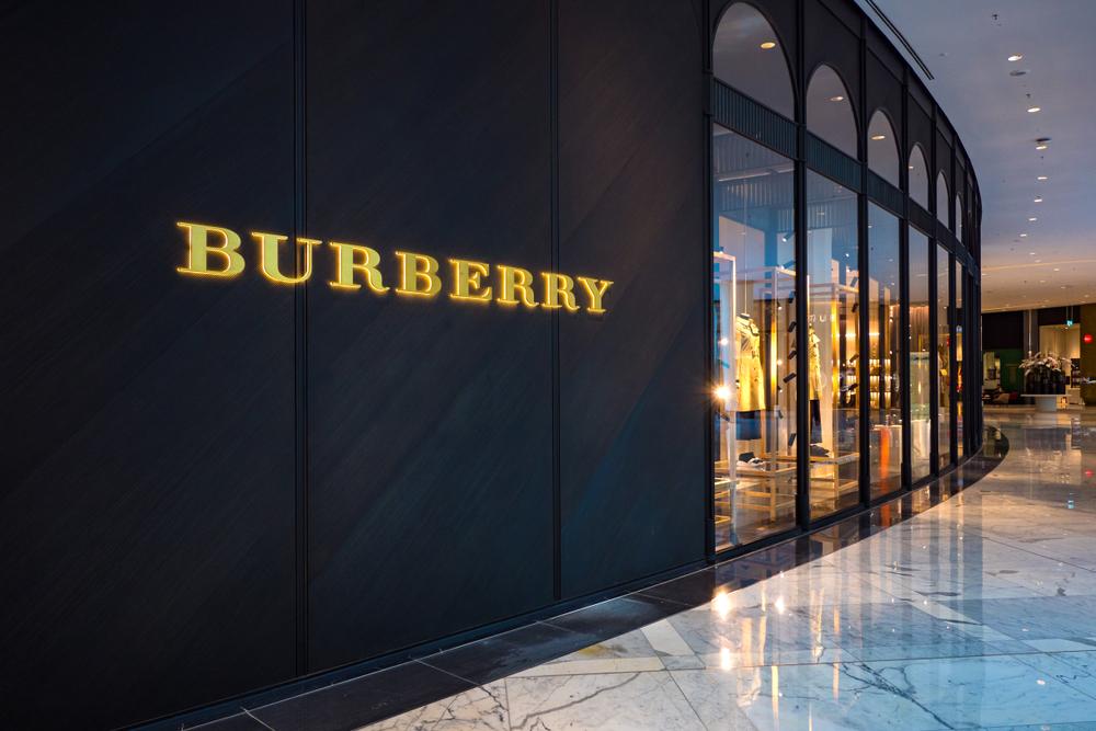 burberry share price today