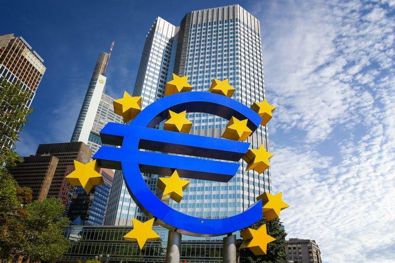 ECB tells banks to extend dividend freeze, Bank of England considers following suit