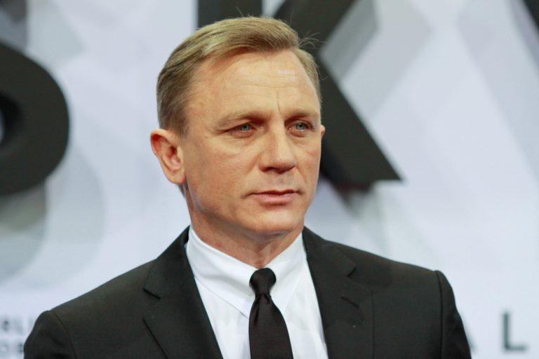 Does James Bond delay mark cinemas’ time to die?