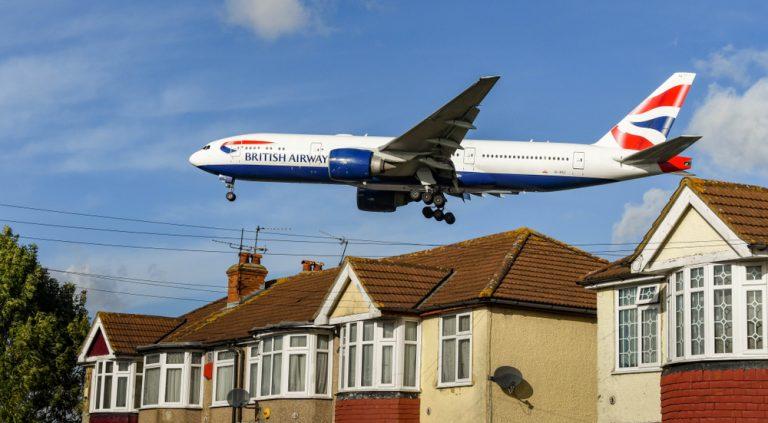 IAG swings to €5.5bn loss