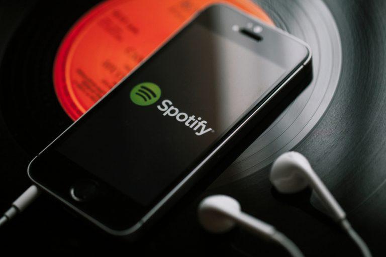 Spotify sacrifices short-term profits to grow subscriber base by 27%