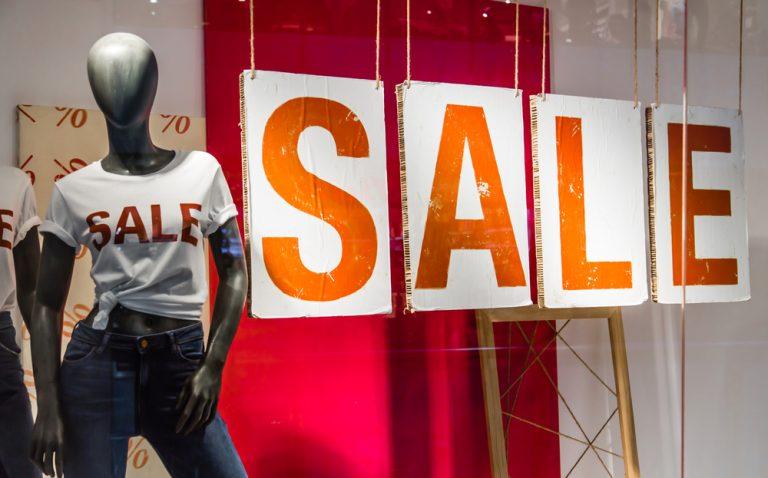 UK retail sales beat analysts’ expectations