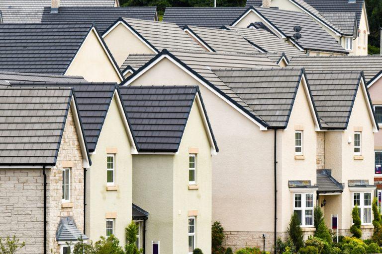 Taylor Wimpey shares surge amid “resilient” demand