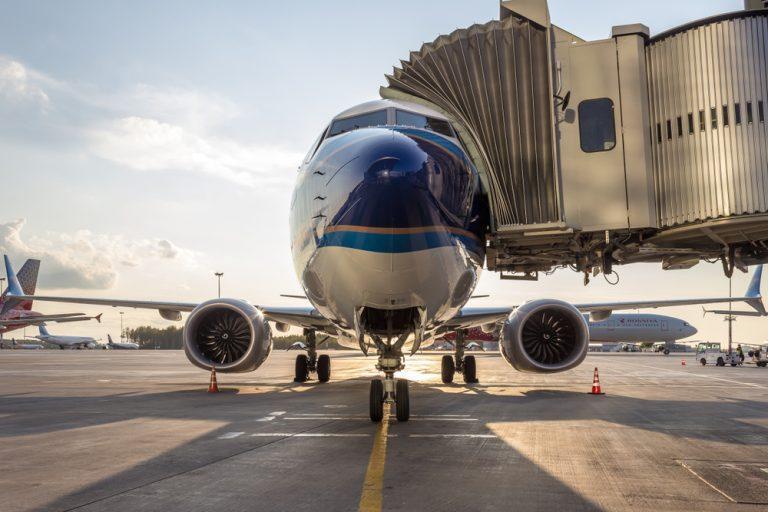 Boeing shares take off on sale of 75 jets to Ryanair