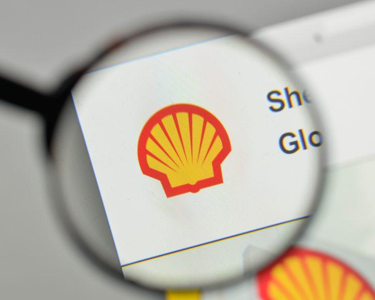 Shell share price: buy for a green energy transition?
