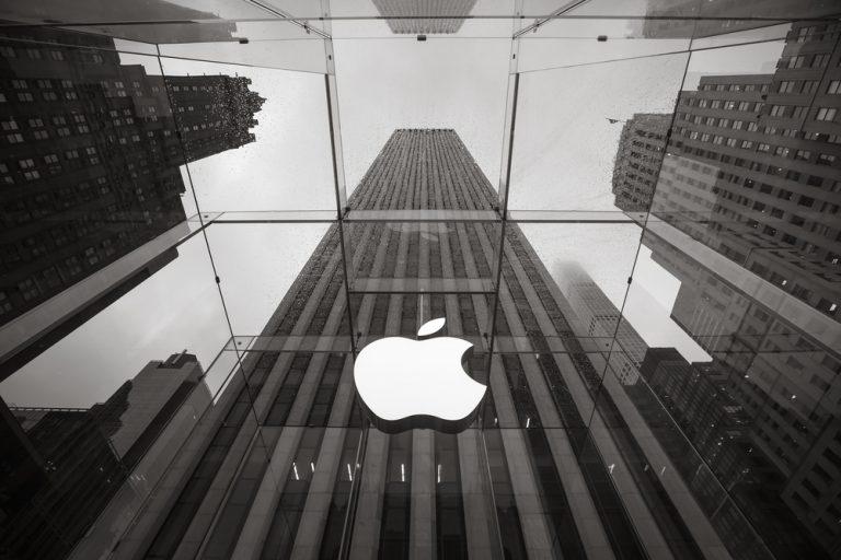Apple posts bumper sales hitting $111bn