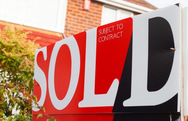 Mortgage approvals hit record highs in 2020