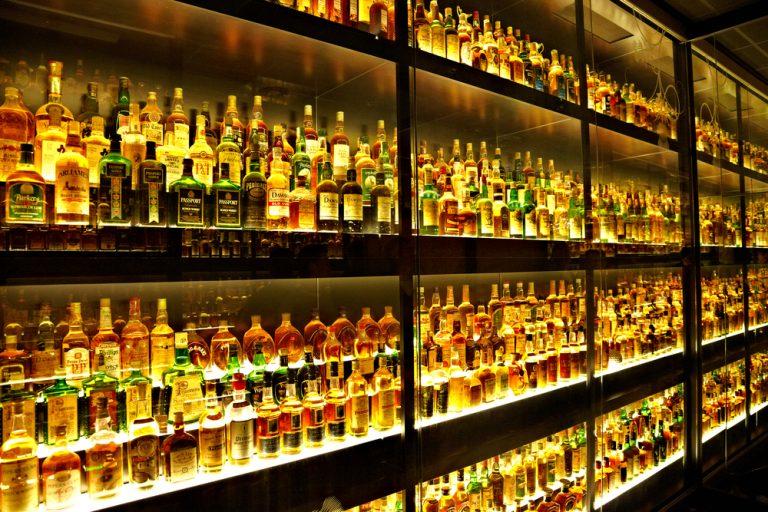 Diageo share price lifts on surprise announcement by CEO