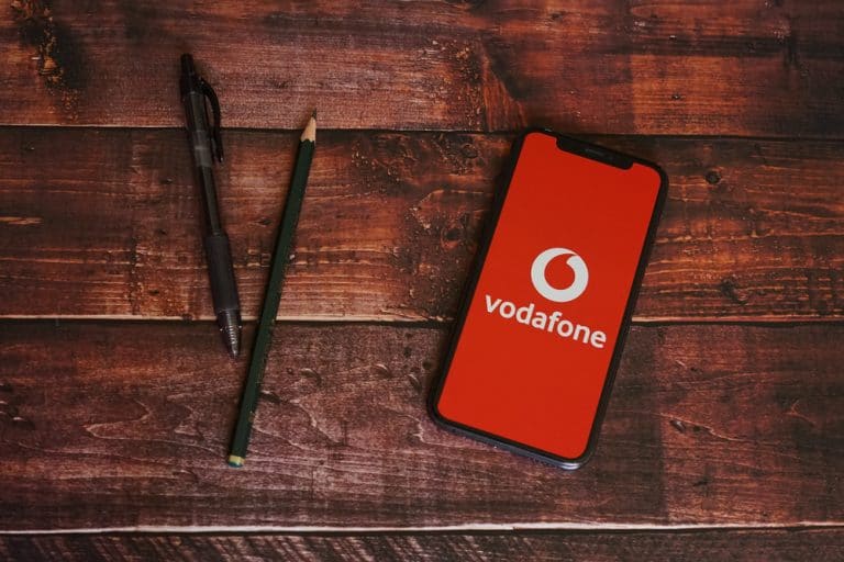 Strong investment to support Vodafone share price through the recovery