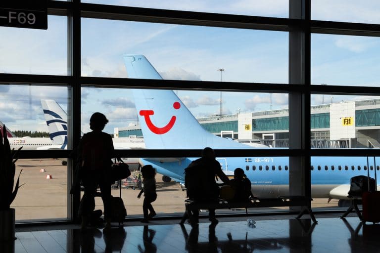 Tui losses narrow amid summer optimism