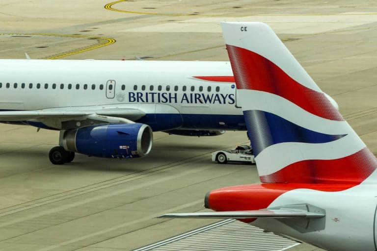 British Airways owner posts loss, shares fall