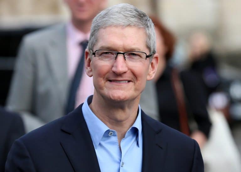 Apple CEO Tim Cook receives $750m payout