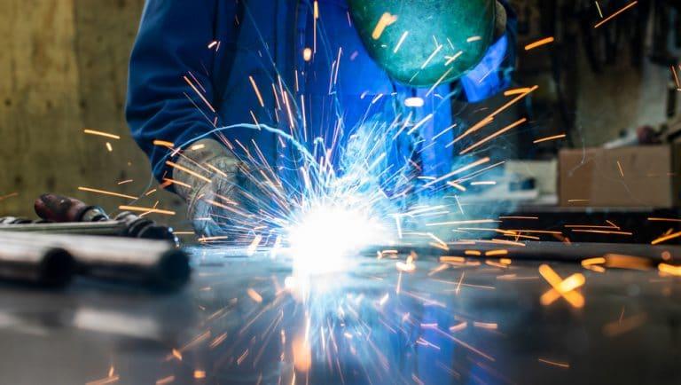 German factory output surpasses expectations