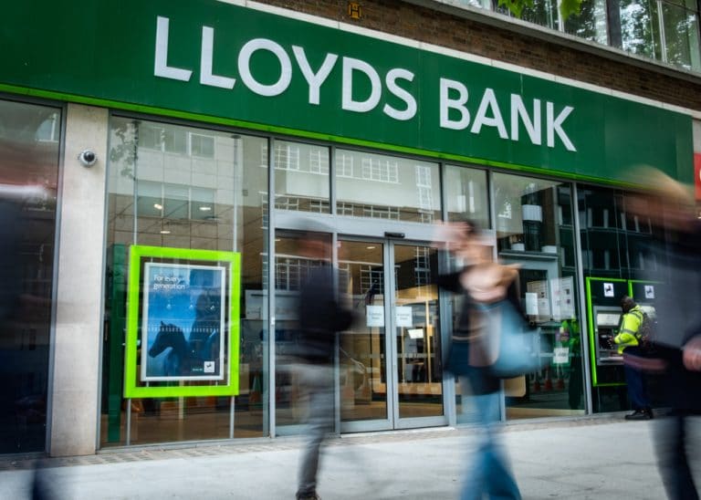 Will the Lloyds share price reach pre-pandemic levels?