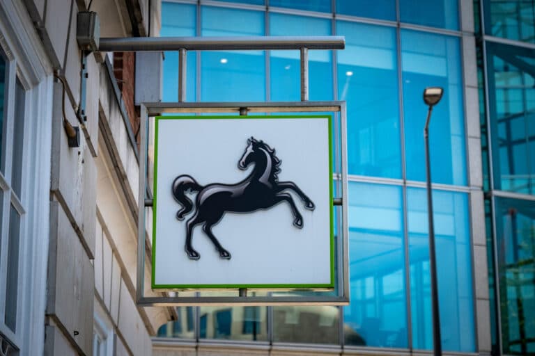 Lloyds profit rises on mortgage activity and provisions reversals
