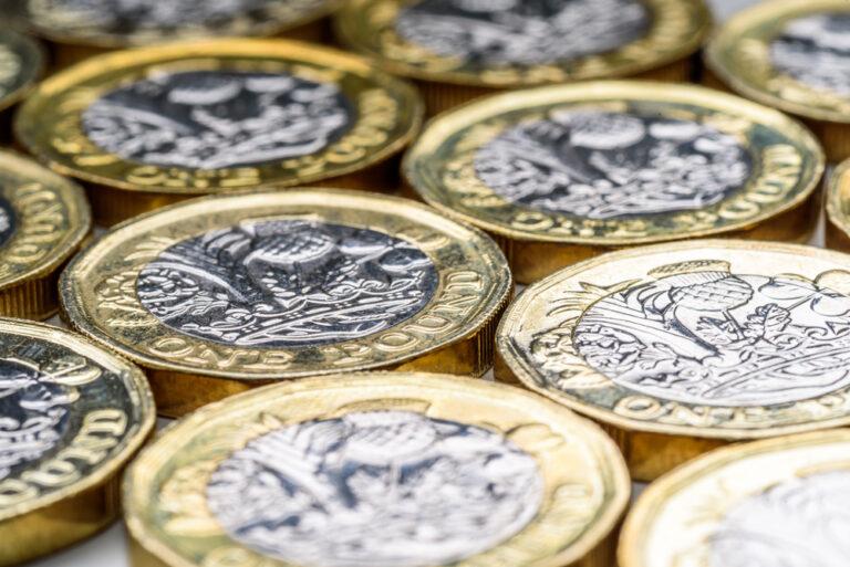 Sterling rises as UK unemployment data puts pressure on Bank of England