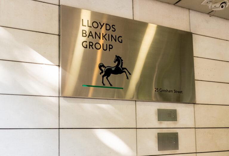 Lloyds share price: an opportunity for long term investors