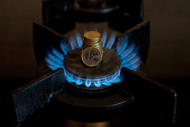 Consumers chilled by 54% energy price cap rise