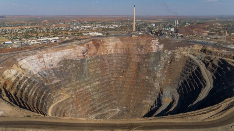 Glencore reduces guidance on copper, zinc and cobalt production