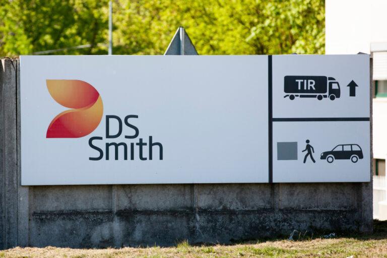 DS Smith performance improves as pricing remains resilient