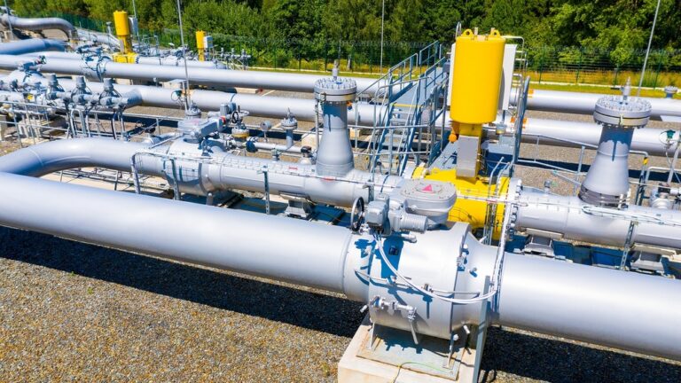 Russia shuts down Nord Stream 1 pipeline to Germany, energy crisis deepens