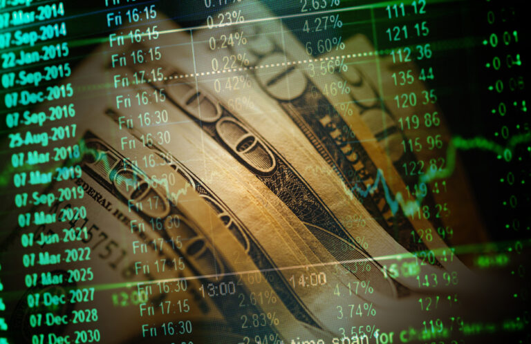 US adds 528,000 jobs in July despite recession concerns