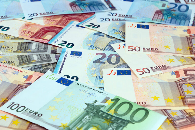 ECB hikes rates by 0.75% and hints at further increases, EUR/USD falls
