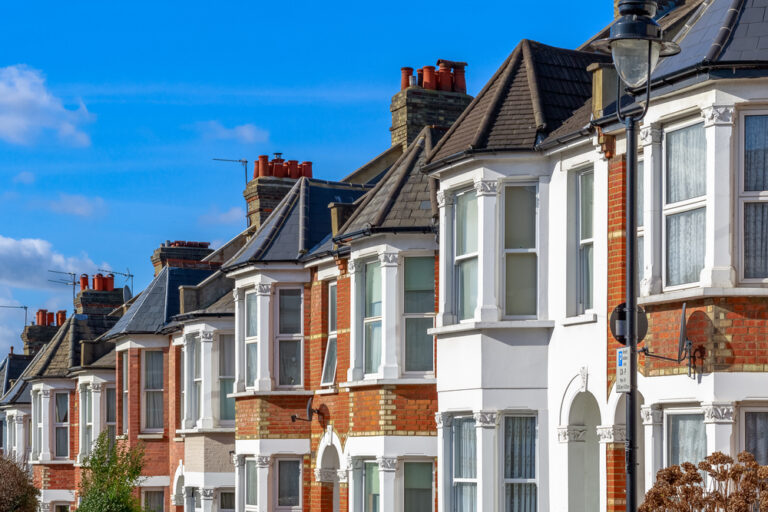 UK house prices rebound in July – Nationwide