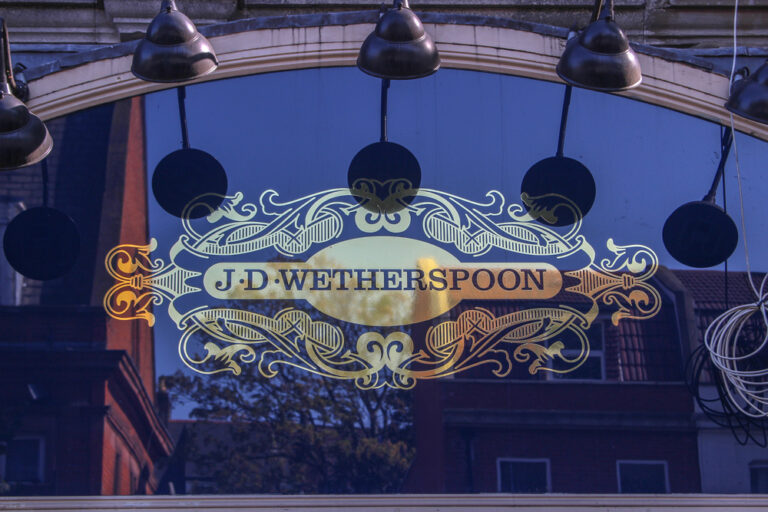 Wetherspoons sales growth outperforms pub industry average