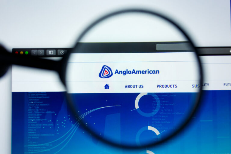 Anglo American shares surge higher as BHP proposes takeover