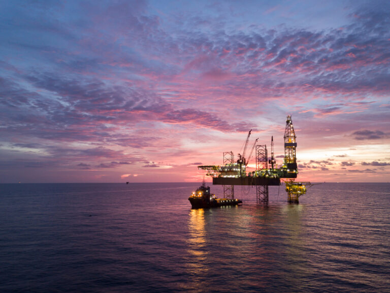 Predator Oil & Gas shares under increasing pressure due to persistent delays and setbacks