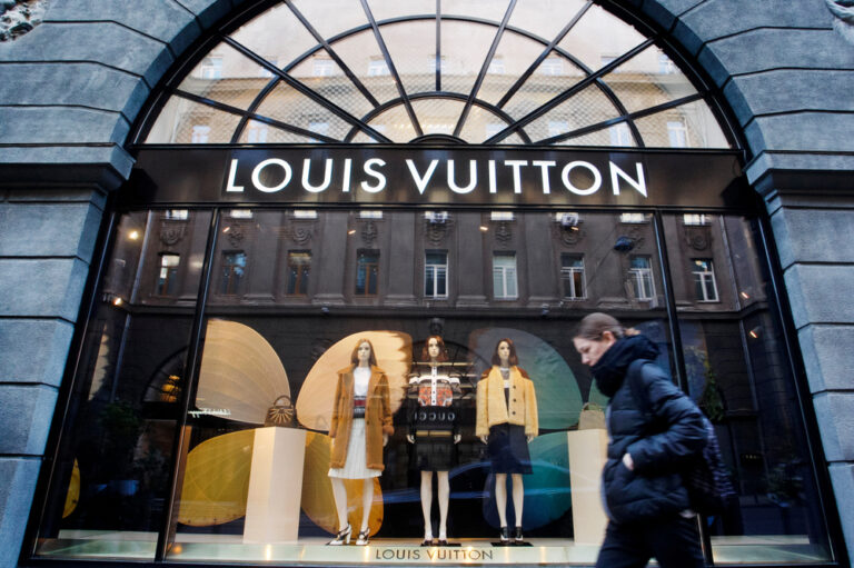 Killik & Co positive on LVMH as concerns about demand for luxury goods diminish