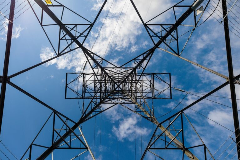 Invinity Energy completes 20mwh flow battery system in Sussex