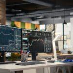 Stock,Exchange,Metrics,Insights,Displayed,On,Computer,Screens,In,Hedge